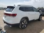 2024 Volkswagen Atlas SE