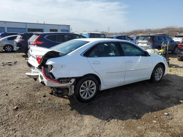 2016 Toyota Camry LE