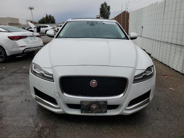 2017 Jaguar XF Premium