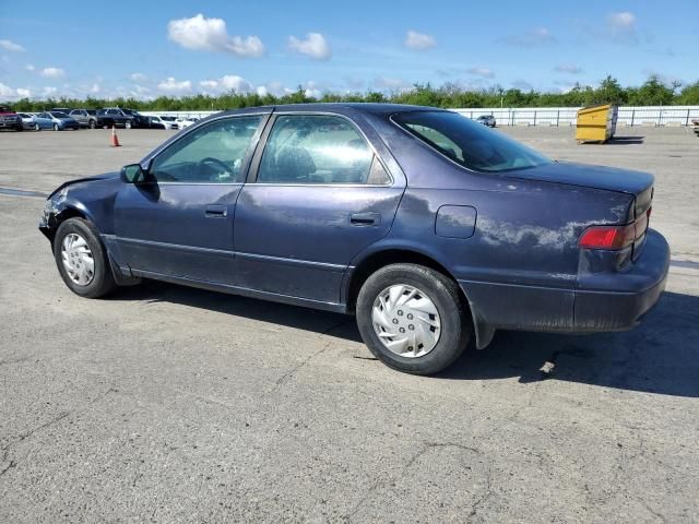 1999 Toyota Camry LE