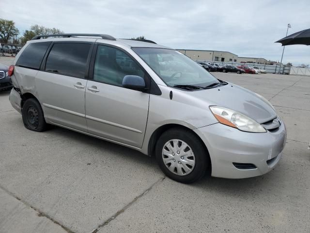 2007 Toyota Sienna CE