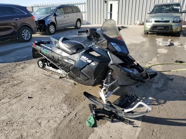 2012 Skidoo 2012 Skidoo Snowmobile