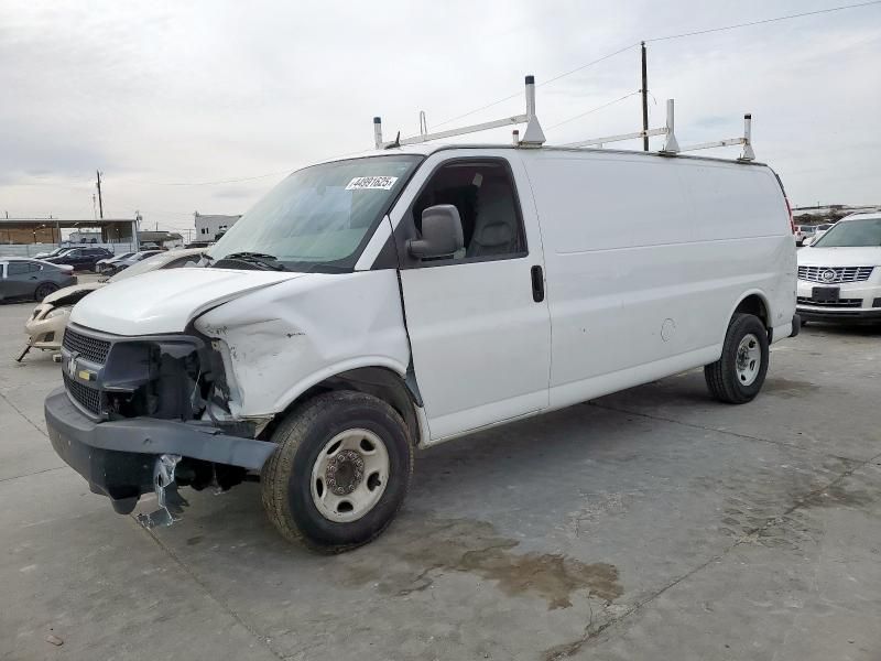 2015 Chevrolet Express G2500