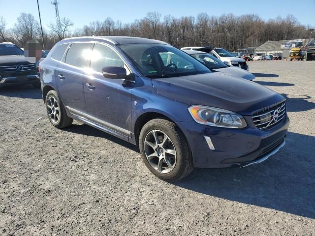 2015 Volvo XC60 T6 Platinum