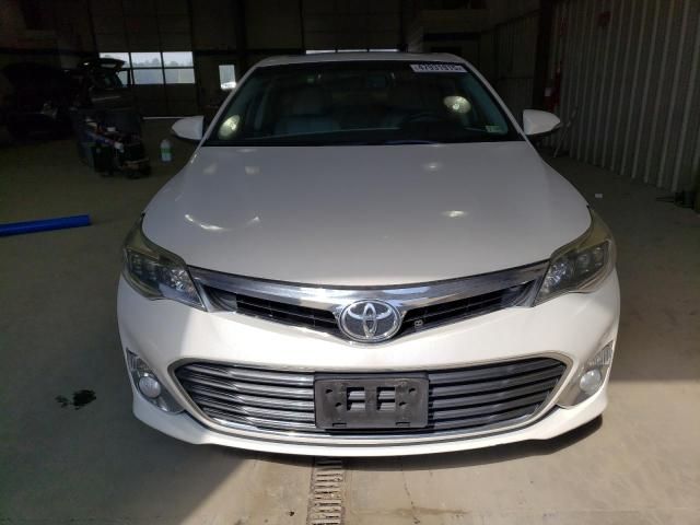 2013 Toyota Avalon Base