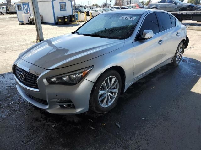 2015 Infiniti Q50 Base