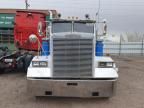 1984 Freightliner FLC TOW Truck