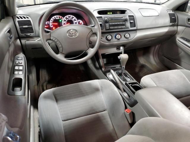 2005 Toyota Camry LE