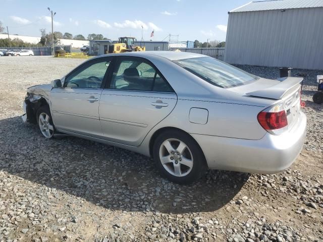 2005 Toyota Camry LE