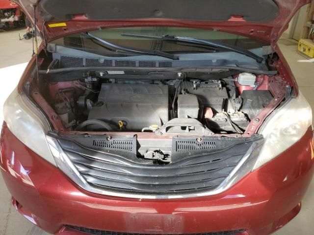 2012 Toyota Sienna LE