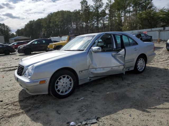 2001 Mercedes-Benz E 320