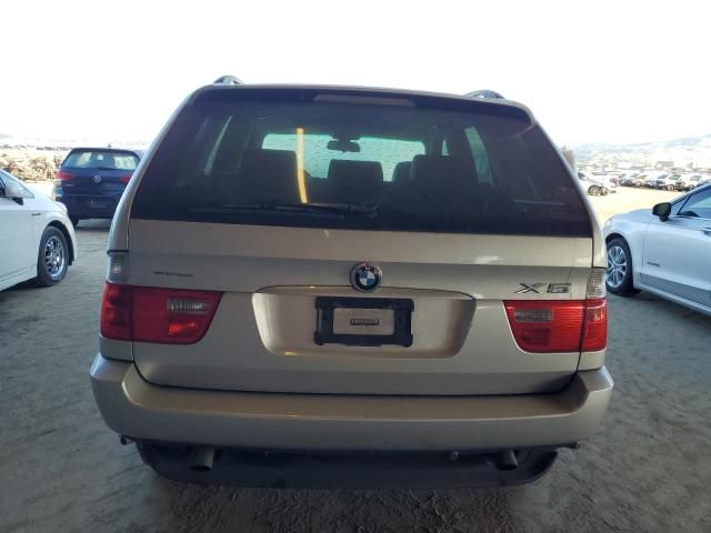 2004 BMW X5 3.0I