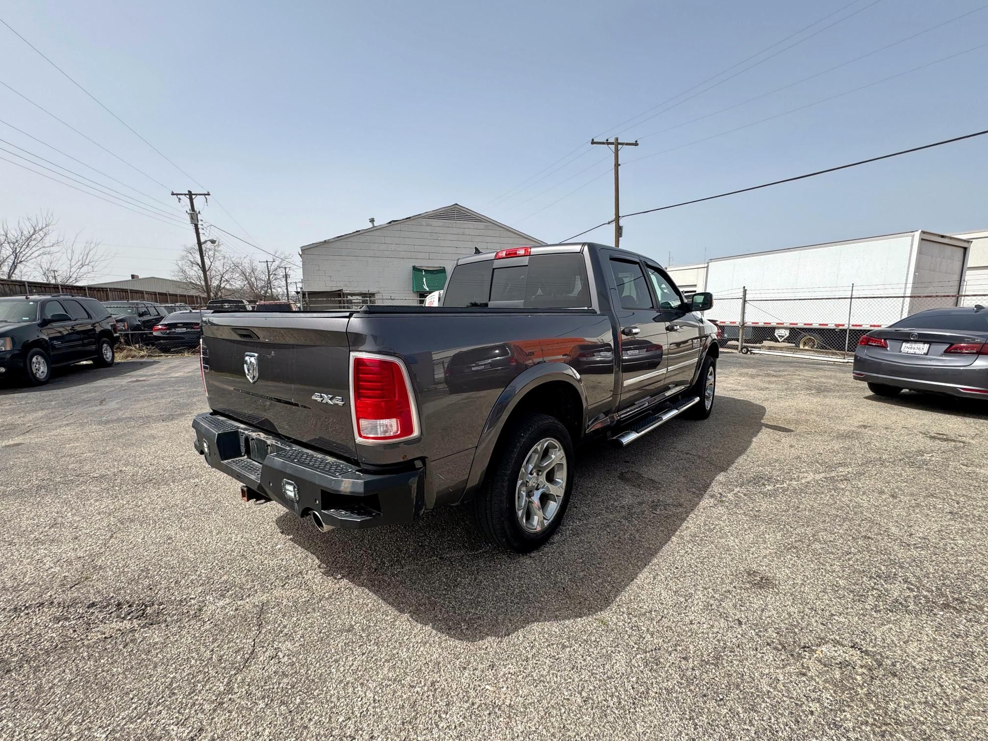 2016 Dodge 1500 Laramie