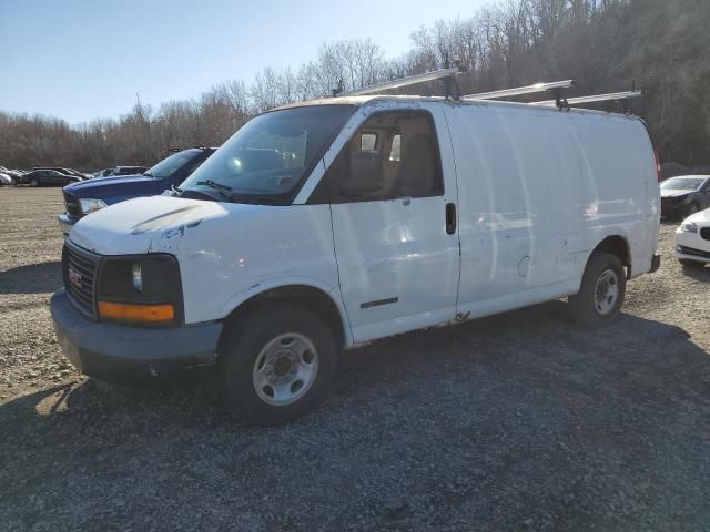 2004 GMC Savana G2500