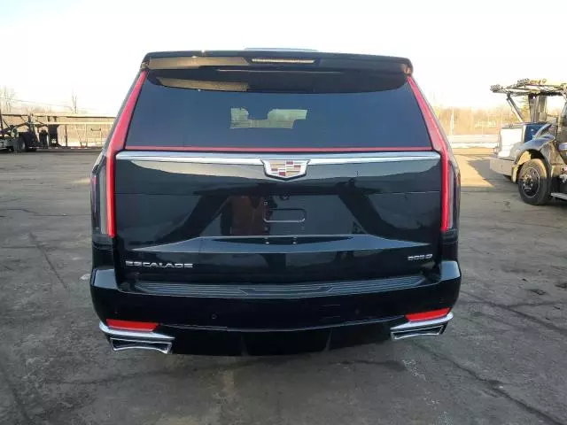 2024 Cadillac Escalade ESV Luxury