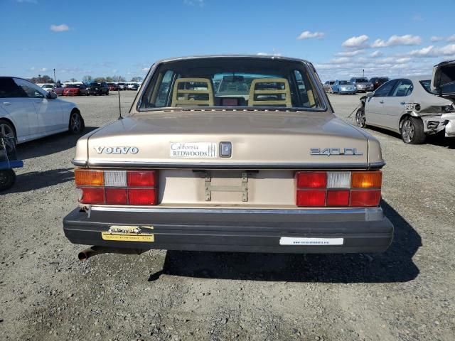 1990 Volvo 240 Base