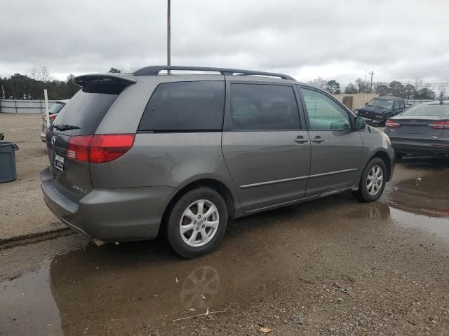 2005 Toyota Sienna CE