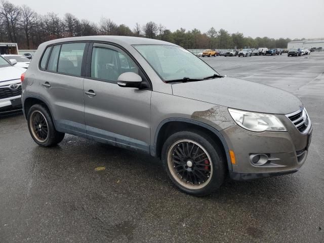 2009 Volkswagen Tiguan S