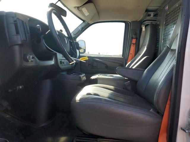 2015 Chevrolet Express G2500