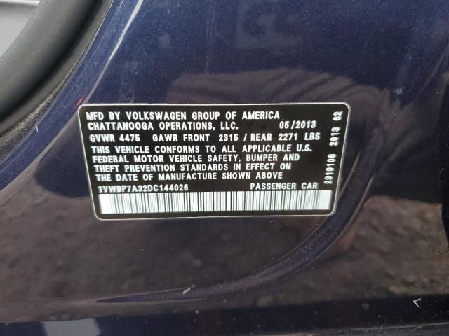 2013 Volkswagen Passat SE