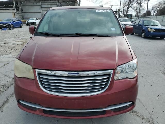 2012 Chrysler Town & Country Touring