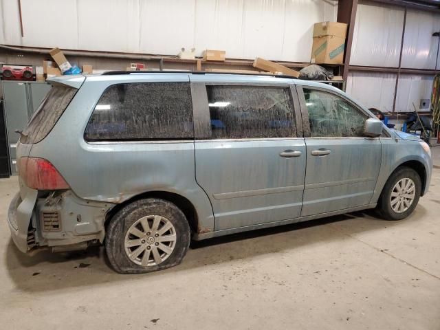 2010 Volkswagen Routan SE