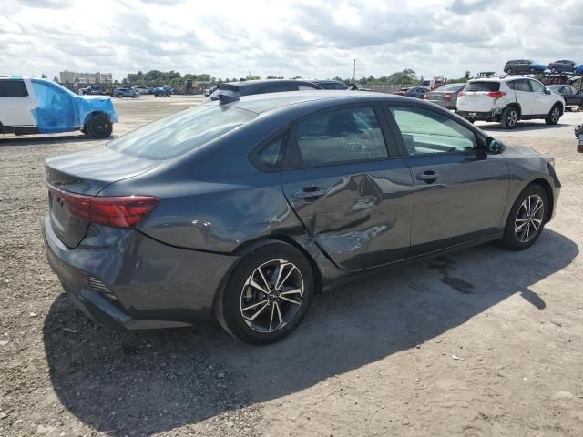 2023 KIA Forte LX