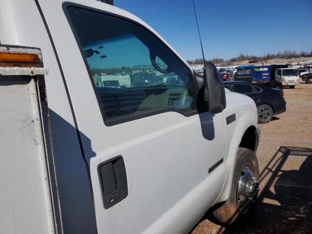 2002 Ford F550 Super Duty