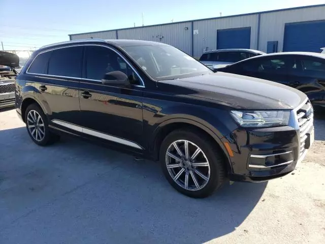 2019 Audi Q7 Prestige