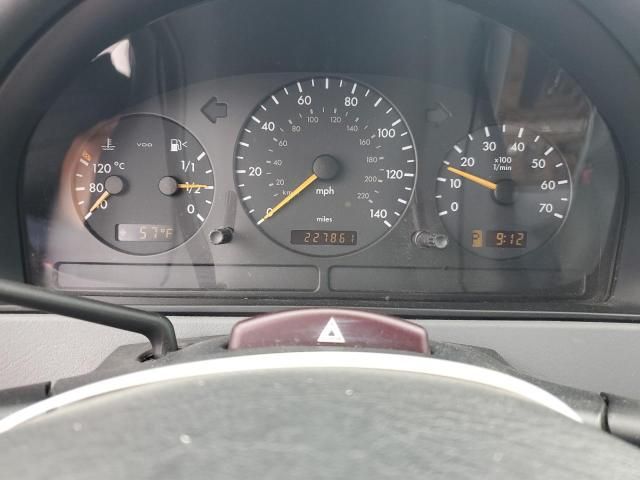 2000 Mercedes-Benz ML 320