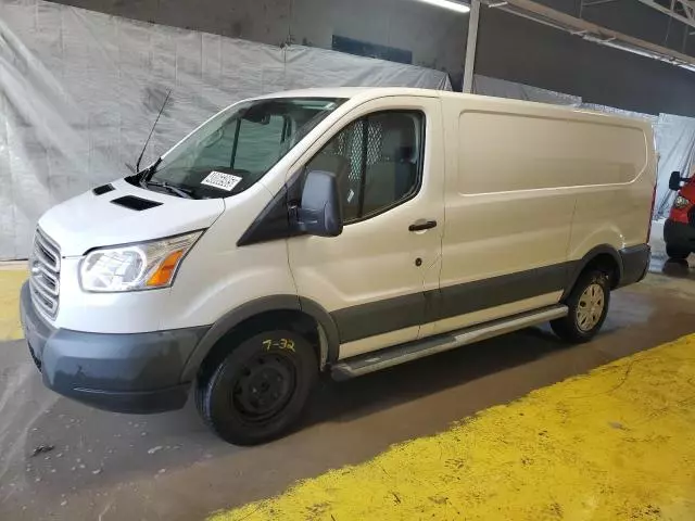 2018 Ford Transit T-250