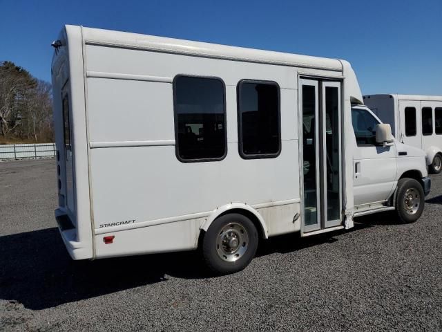 2016 Ford Econoline E350 Super Duty Cutaway Van