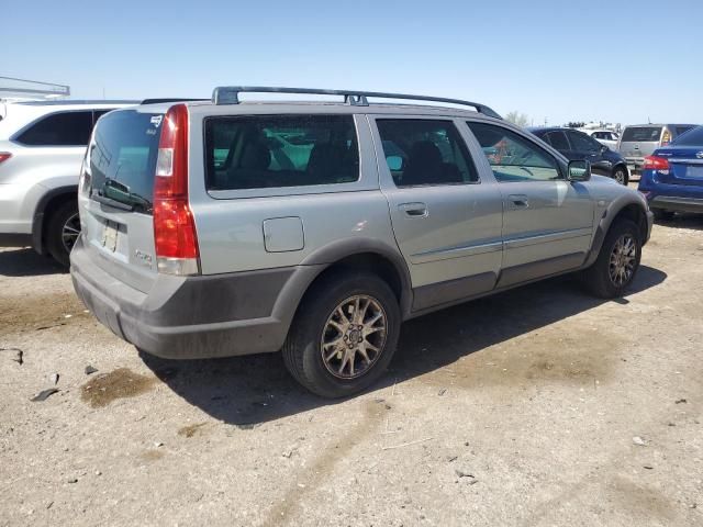 2004 Volvo XC70