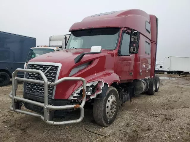 2019 Volvo VN Semi Truck