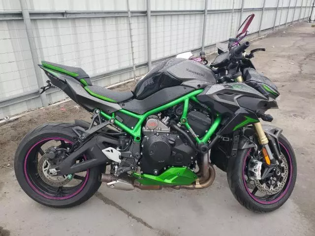 2023 Kawasaki ZR1000 L