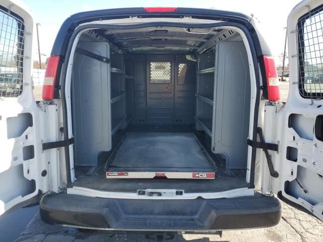 2015 Chevrolet Express G2500