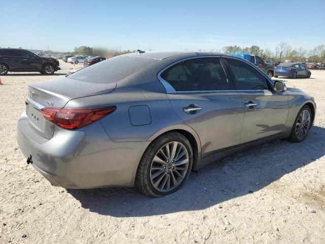 2018 Infiniti Q50 Luxe