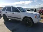 2005 Jeep Grand Cherokee Laredo