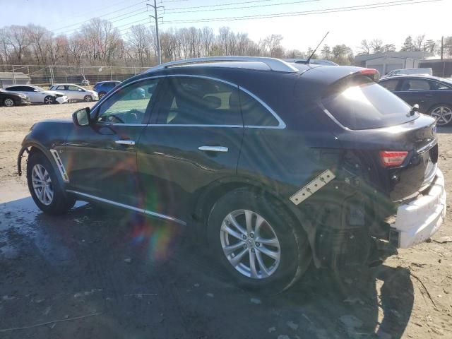 2016 Infiniti QX70