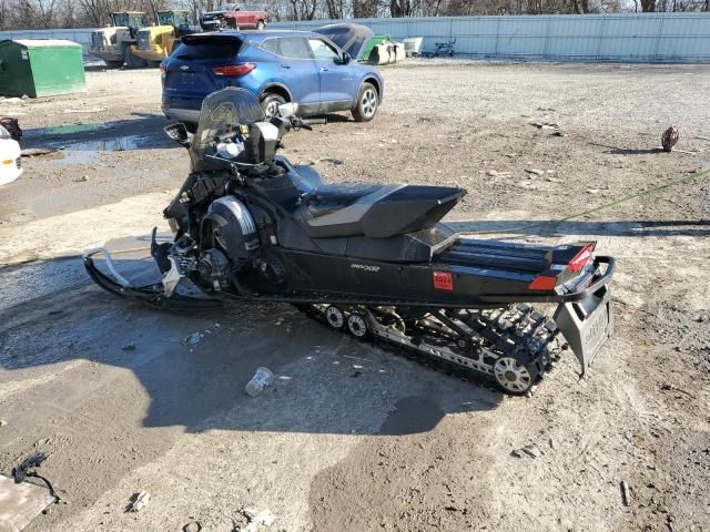 2012 Skidoo 2012 Skidoo Snowmobile