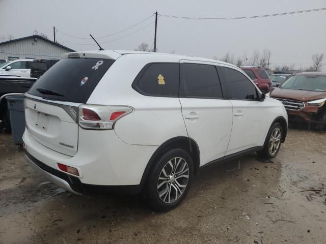 2015 Mitsubishi Outlander SE