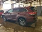 2017 Toyota Highlander SE