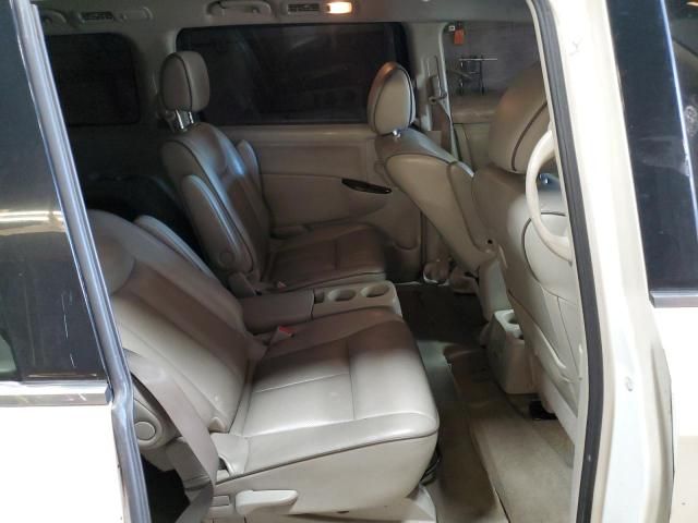 2011 Nissan Quest S