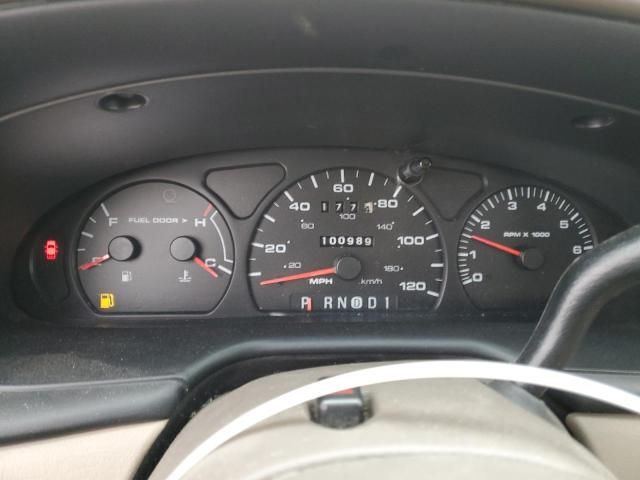 2001 Ford Taurus SE