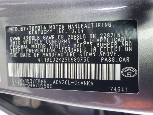 2005 Toyota Camry LE