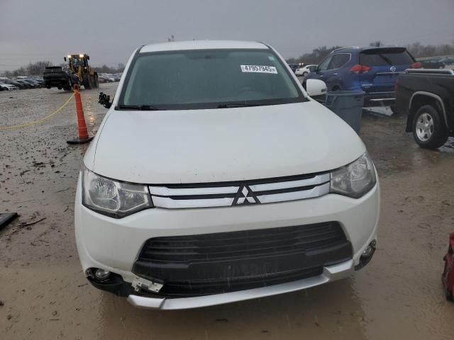 2015 Mitsubishi Outlander SE