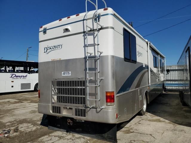 2000 Freightliner Chassis X Line Motor Home