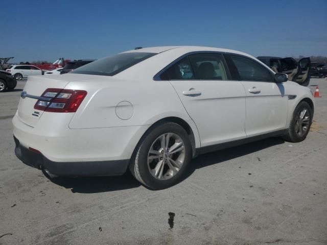 2014 Ford Taurus SEL