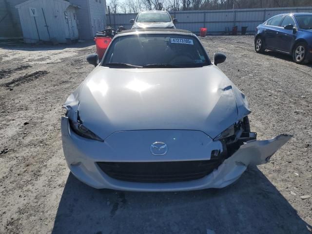 2017 Mazda MX-5 Miata Sport