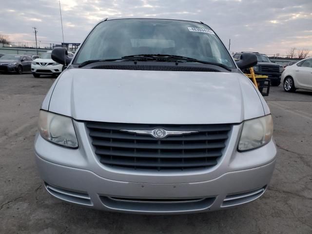 2006 Chrysler Town & Country